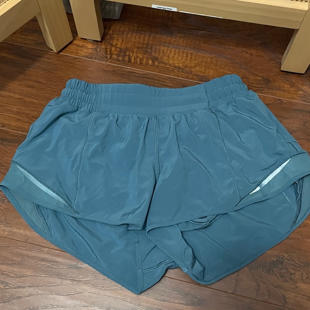 Hotty hot shorts EUC size 6 blue lululemon small lined. 2.5” inseam